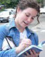 /album/as-melhores/evangeline-lilly-signs-a-few-autographs-jpg/
